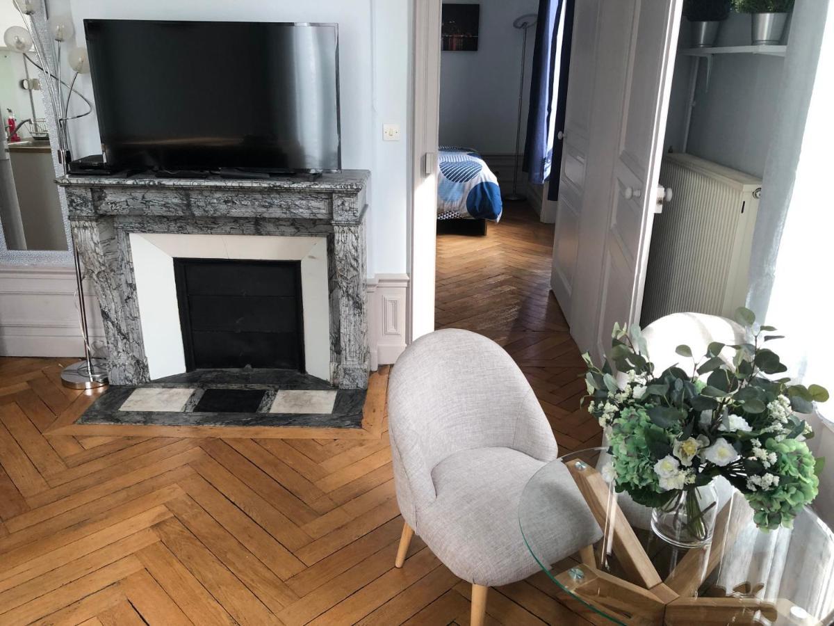 4 People+Free Street Parking+Cosy Centre Ville Apartment Rouen Exterior foto